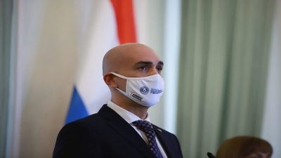 Mazzoleni informó sobre 2 nuevos fallecidos y 32 casos sin nexo