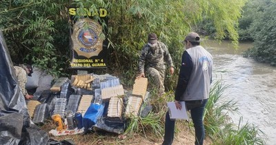 Incautan más de 800 kilos de marihuana en un campamento a orillas del río Jejui Guazú