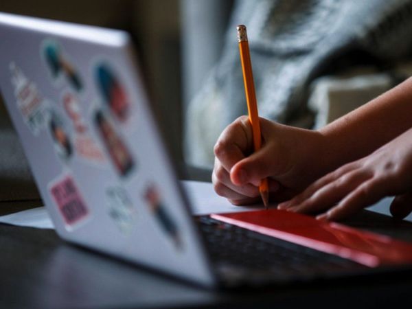La educación pospandemia llega con tecnología a aulas sin paredes