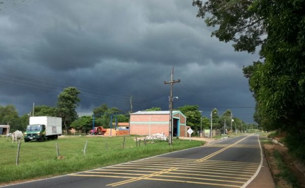 Anuncian lluvias dispersas y aumento de la nubosidad