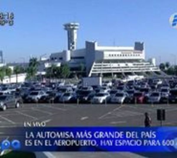 Masiva concurrencia de autos en misa en aeropuerto Silvio Pettirossi - Paraguay.com