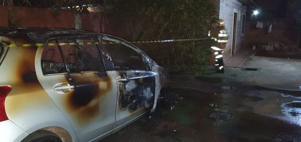 Supuesto atentado con bomba molotov sufre funcionario público - Nacionales - ABC Color