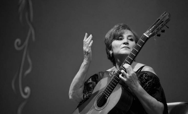 HOY / Berta Rojas invita a analizar sobre "El ser paraguayo"