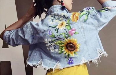 Pintura a mano en chaquetas - Economía - ABC Color