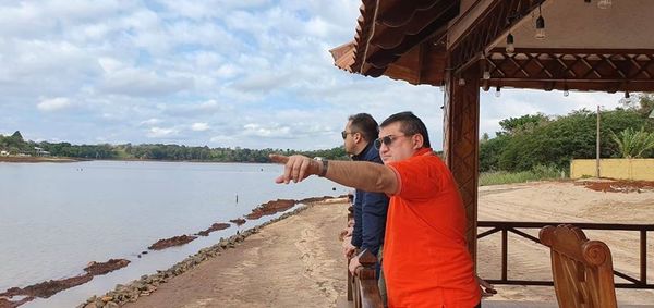 Encuentro de intendentes de la frontera se realiza en Saltos del Guairá