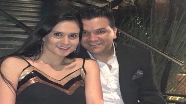 Una historia de amor que empezó por el Facebook