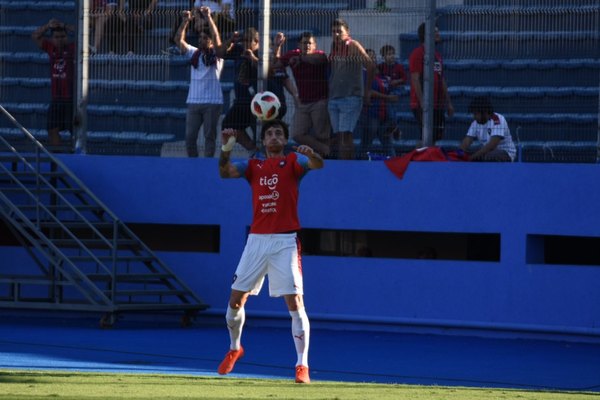 Fernando Amorebieta, con molestias musculares