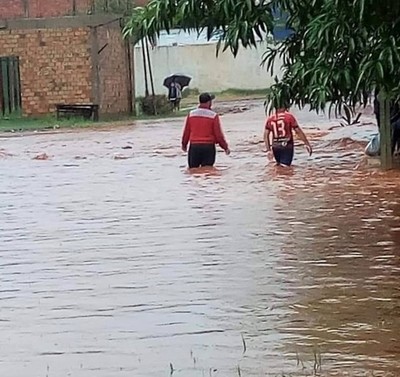 Intendenta interina declara EMERGENCIA para NEGOCIAR, y NO ASISTE a damnificados