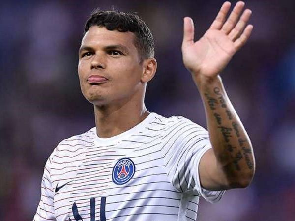 El PSG prolonga contrato con tres jugadores