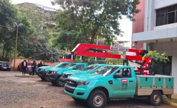 Nueva flota de vehículos para oficinas regionales de ANDE