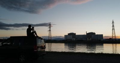 Francia desconecta su central nuclear más antigua