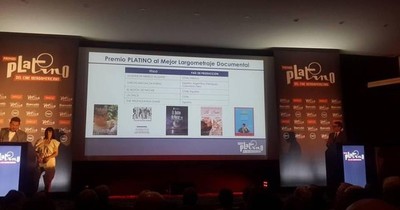 Almodóvar triunfa en los Premios Platino en México, virtuales por el COVID-19