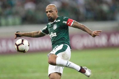 Revuelo por la fiesta de Melo ¡con 70 invitados! | Crónica