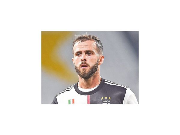 Barça ficha a un bosnio para más respiro de Messi