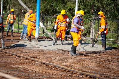Con US$ 1.330 en obras públicas se crearán 125.000 empleos desde julio - El Trueno