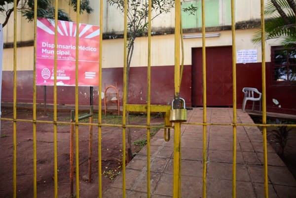 Ciudad del Este: dos dispensarios municipales cierran porque funcionario dio positivo a COVID - ADN Paraguayo
