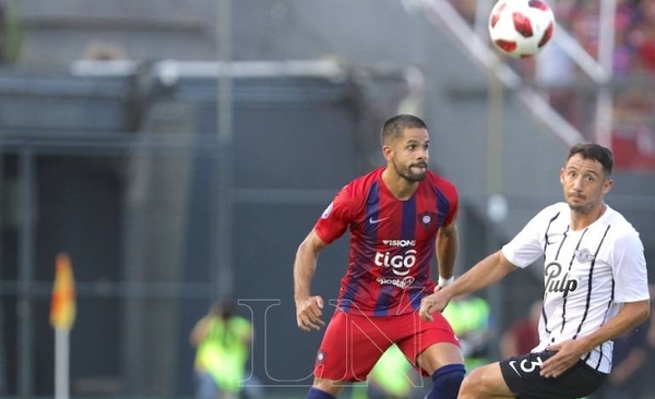 HOY / Sol de América cierra con Juan José Aguilar