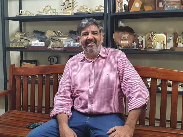Cordeiro: “El ganadero necesita entre US$ 2,80 y US$ 3 por su novillo para empezar hacer inversiones”
