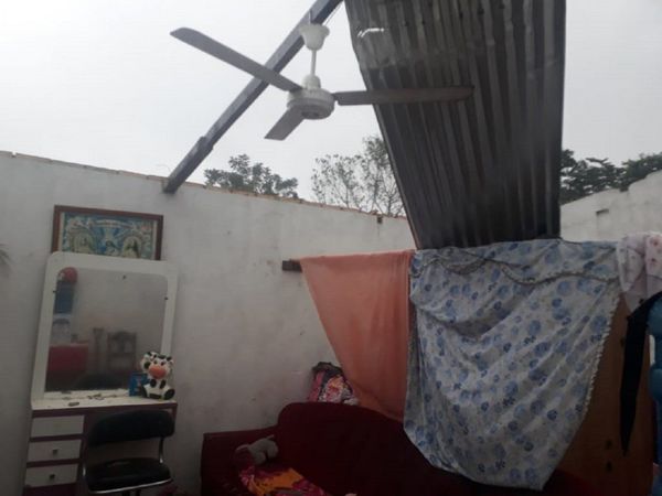 Temporal destechó vivienda en Areguá y causó destrozos en otras zonas