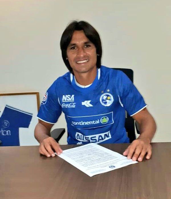 Sol ficha a Aguilar y renueva con otros - Sol de América - ABC Color