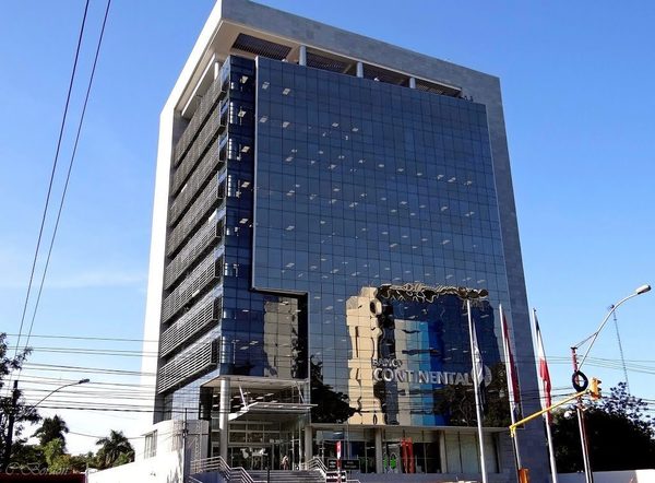 Banco Continental sigue realizando importantes donaciones