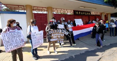 Chiang Kai Shek incumple medida dispuesta por juez de reactivar clases