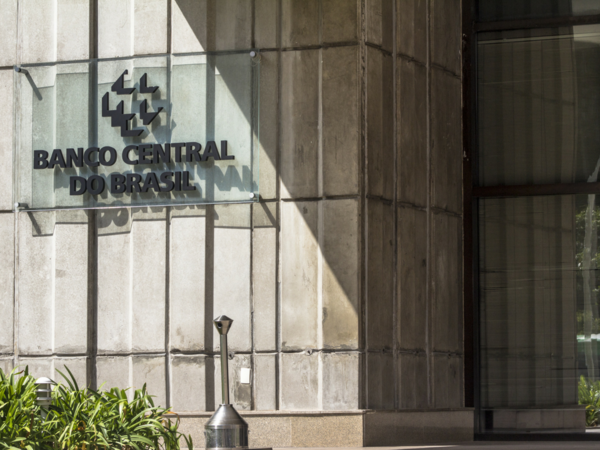 Guedes estima recuperación económica de Brasil para el 2021