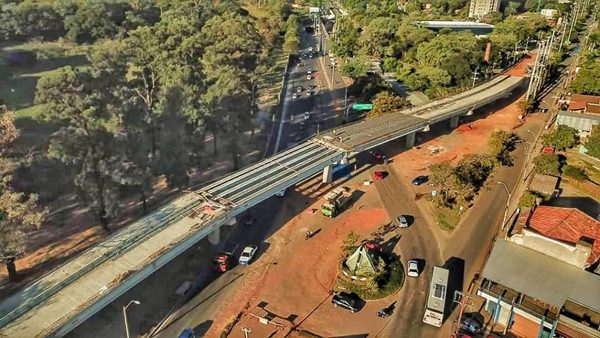 Colocaron las últimas vigas del viaducto Botánico