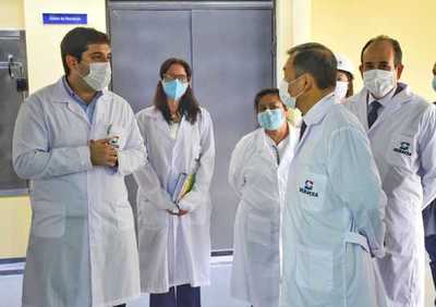 Embajador de Taiwán visitó laboratorio de bioseguridad del Senacsa y se reunió con el Presidente