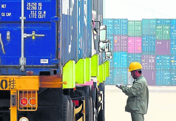 China rompe récord de importación de carnes en marzo, tras la liberación de contenedores