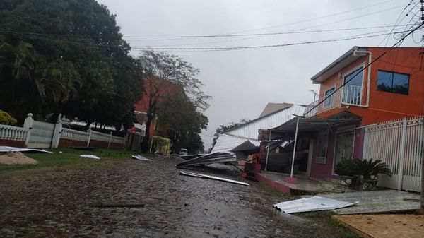 Tormenta fugaz causa destrozos y corte de energía en Alto Paraná - ABC en el Este - ABC Color