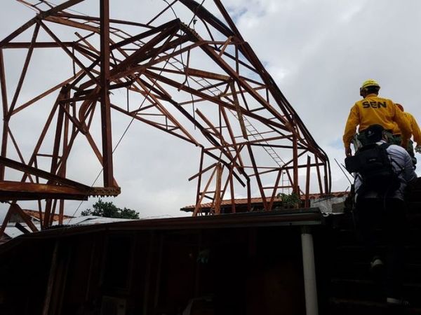 Tormenta dejó numerosos destrozos en Central y otras localidades