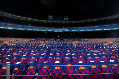 Barcelona cuenta con un aliento simbólico
