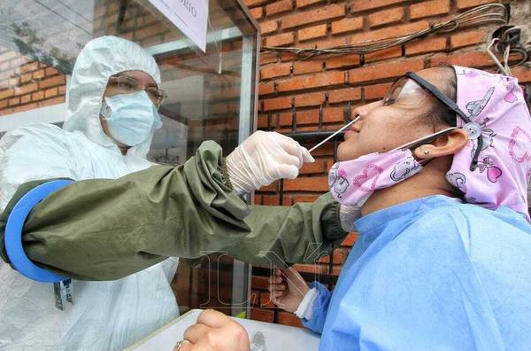 Test de coronavirus en Paraguay: es más fácil curarse solos que acceder a una prueba - ADN Paraguayo