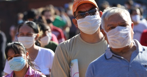 Uso de mascarilla reduciría hasta un 50% las probables muertes por COVID-19