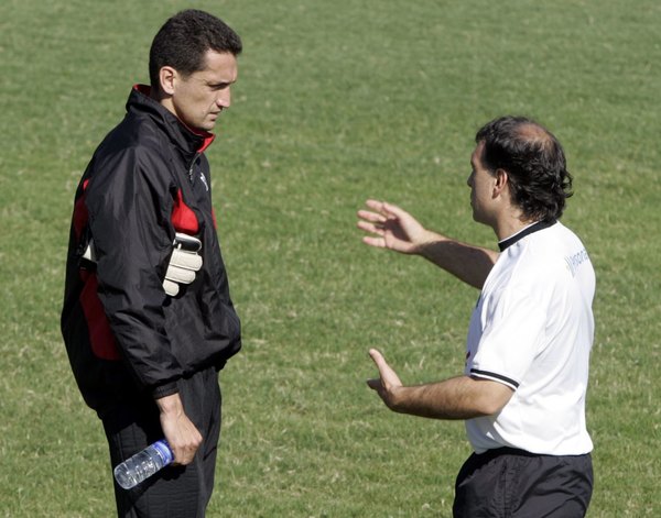 'Tata' Martino y el eterno agradecimiento a Libertad y Cerro Porteño