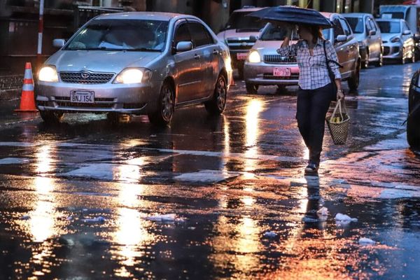 Se prevé lluvias y tormentas con ingreso de un frente frío en las próximas horas