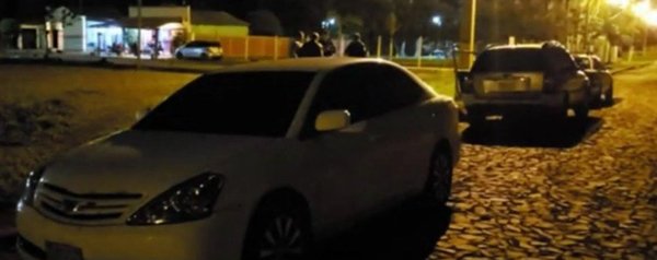Con placa de policías realizaron millonario atraco en Yguazú | Noticias Paraguay