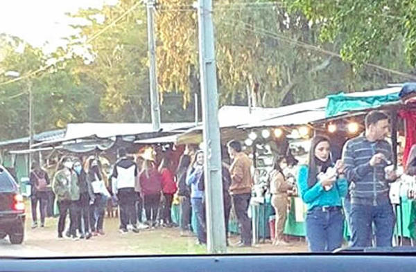 Aclaran que Expo Frutilla de la comuna aregueña aún no arrancó - Megacadena — Últimas Noticias de Paraguay