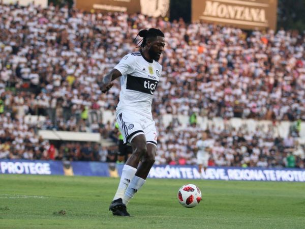 Caso cerrado: La novela de Adebayor llegó a su fin