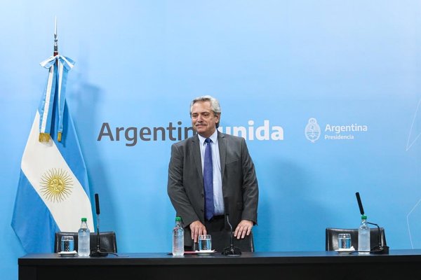 Argentina: actividad económica se desplomó 26,4% en abril, la mayor caída desde 1993