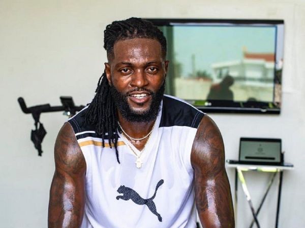 Las primeras palabras de Adebayor tras confirmarse su salida de Olimpia