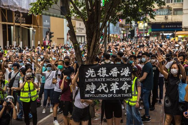 Hong Kong realiza las primeras detenciones bajo la nueva ley de seguridad - Mundo - ABC Color