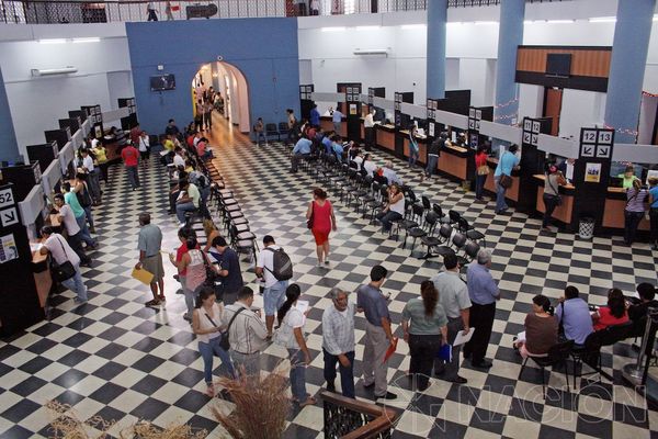 Tributación afirma que economía paraguaya está mejorando