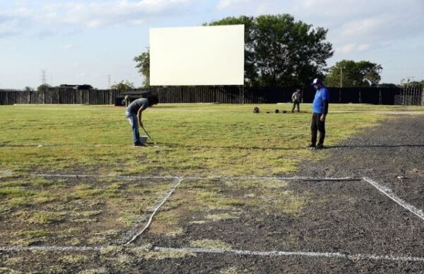 Se abre el primer Autocine