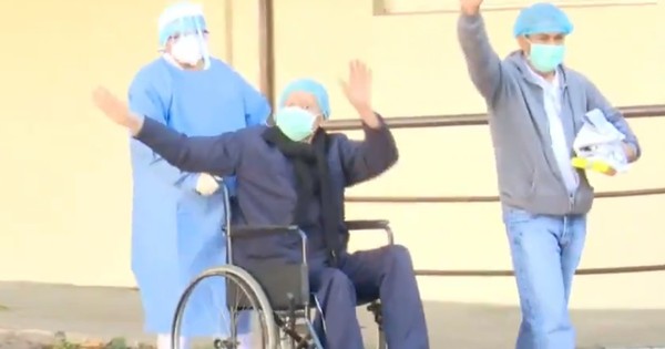 Abuelito de 82 años, con pronóstico en contra, venció al COVID-19: “Aháma che rógape”