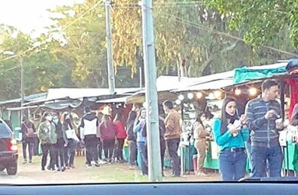 Expo Frutilla: Aclaran que en Areguá aún no inició, y la aglomeración habría sido en Itauguá