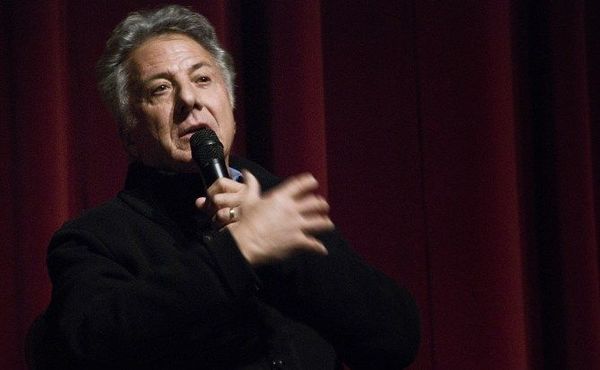 Dustin Hoffman apunta a Broadway para su vuelta tras las acusaciones de acoso - Edición Impresa - ABC Color