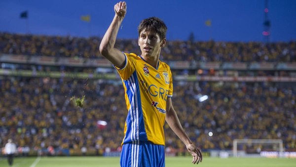 La figura mexicana Jürgen Damm será compañero de Erik López