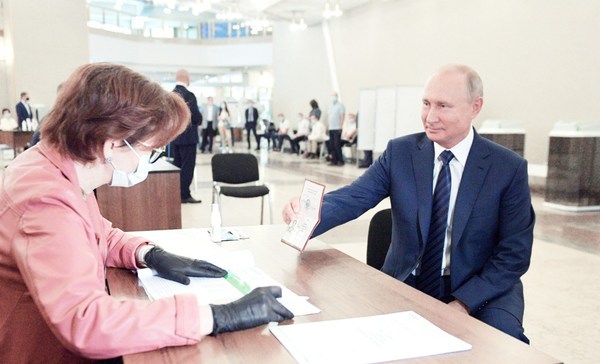 Plebiscito abre camino a Putin para “permanecer en el Kremlin de por vida” - ADN Paraguayo